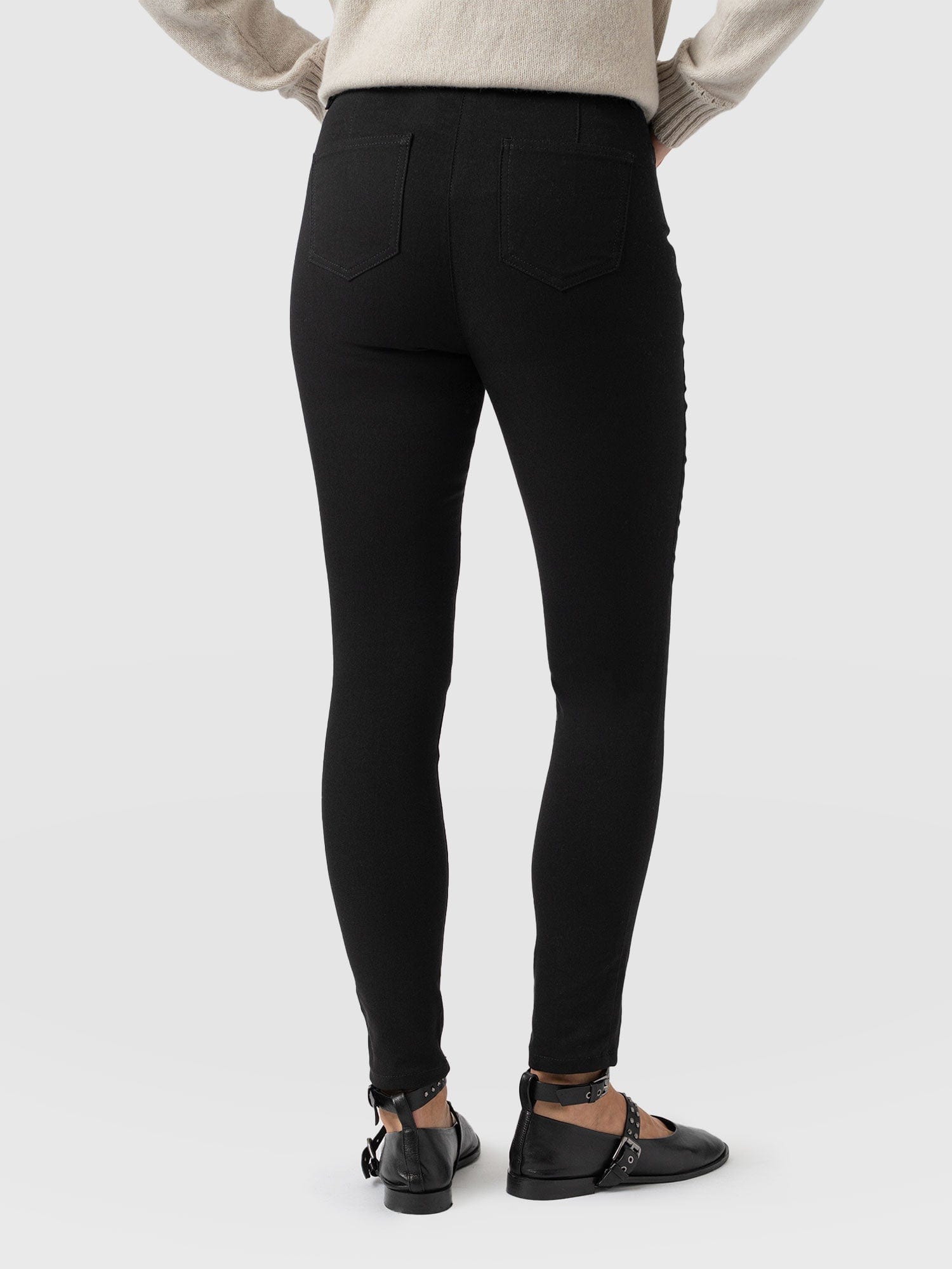 Maeva Skinny Pant - Black